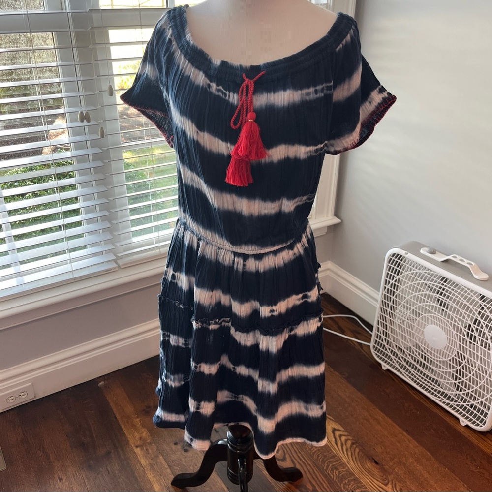 THML Navy and White women’s dress NWT M